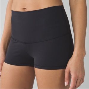 Lululemon boogie shorts roll down, high waisted